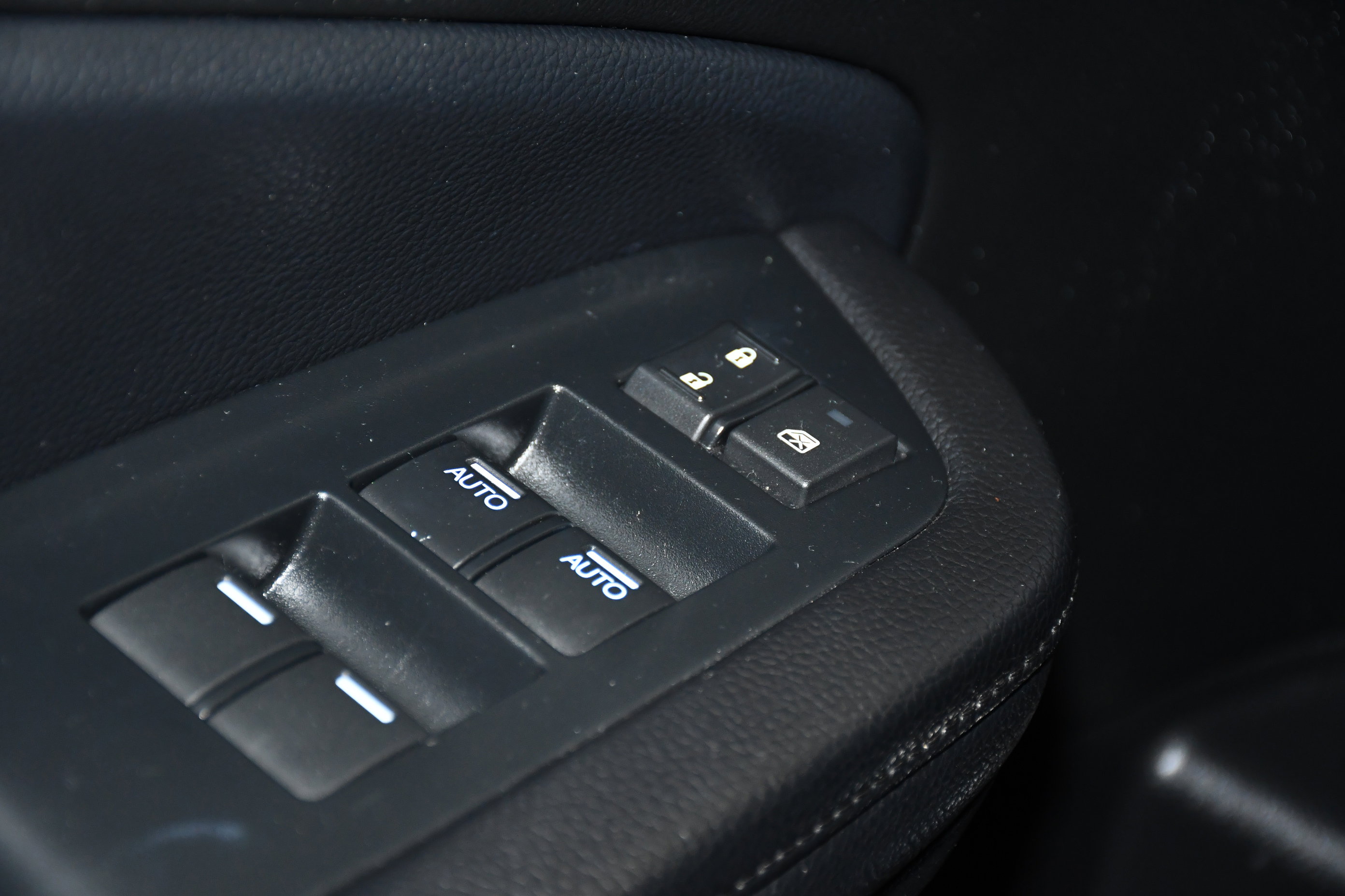 Used 2021 Honda Passport Touring image 34