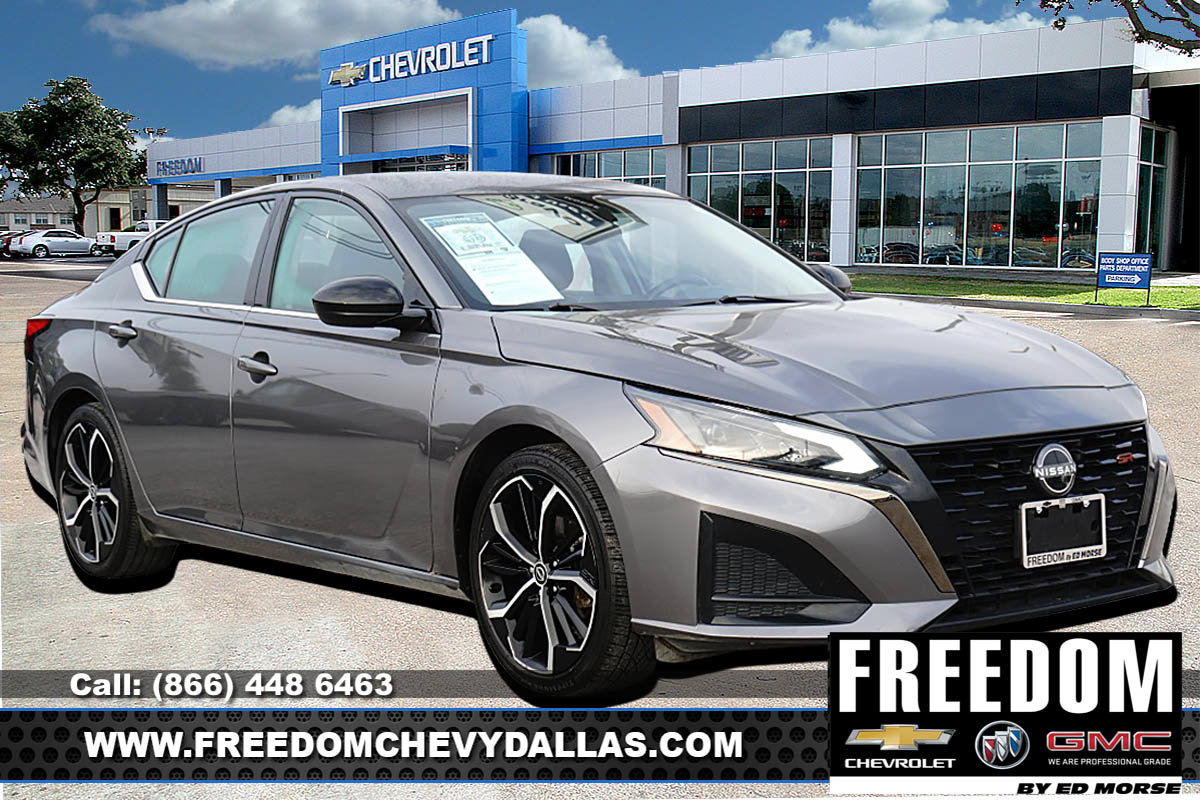 Used 2024 Nissan Altima 2.5 SR