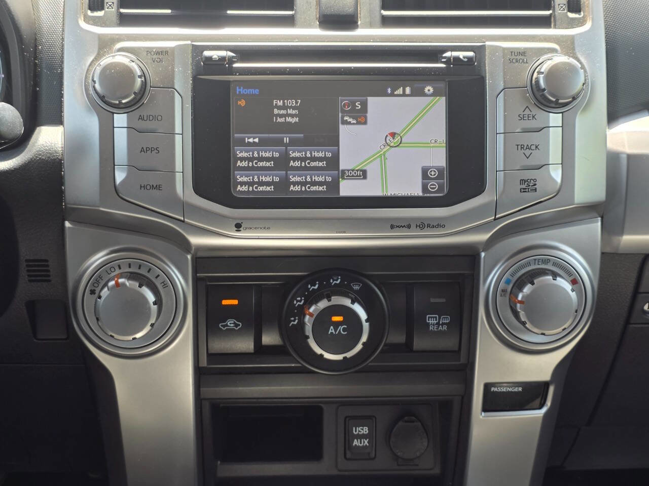 Used 2018 Toyota 4Runner SR5 Premium AWD/4WD image 16