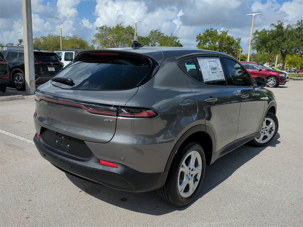 New 2025 Dodge Hornet GT image 5