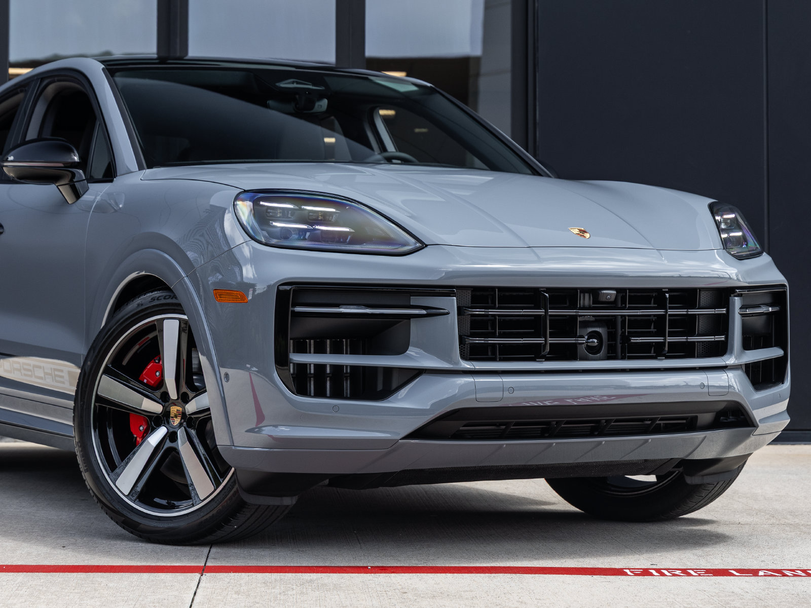 New 2026 Porsche Cayenne S AWD/4WD image 9
