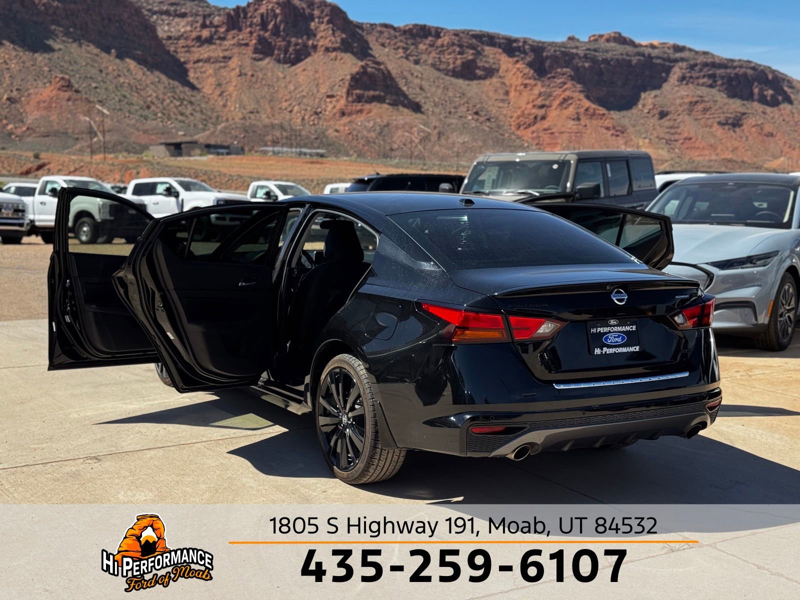 Used 2022 Nissan Altima 2.5 SR w/ Midnight Edition Package image 46