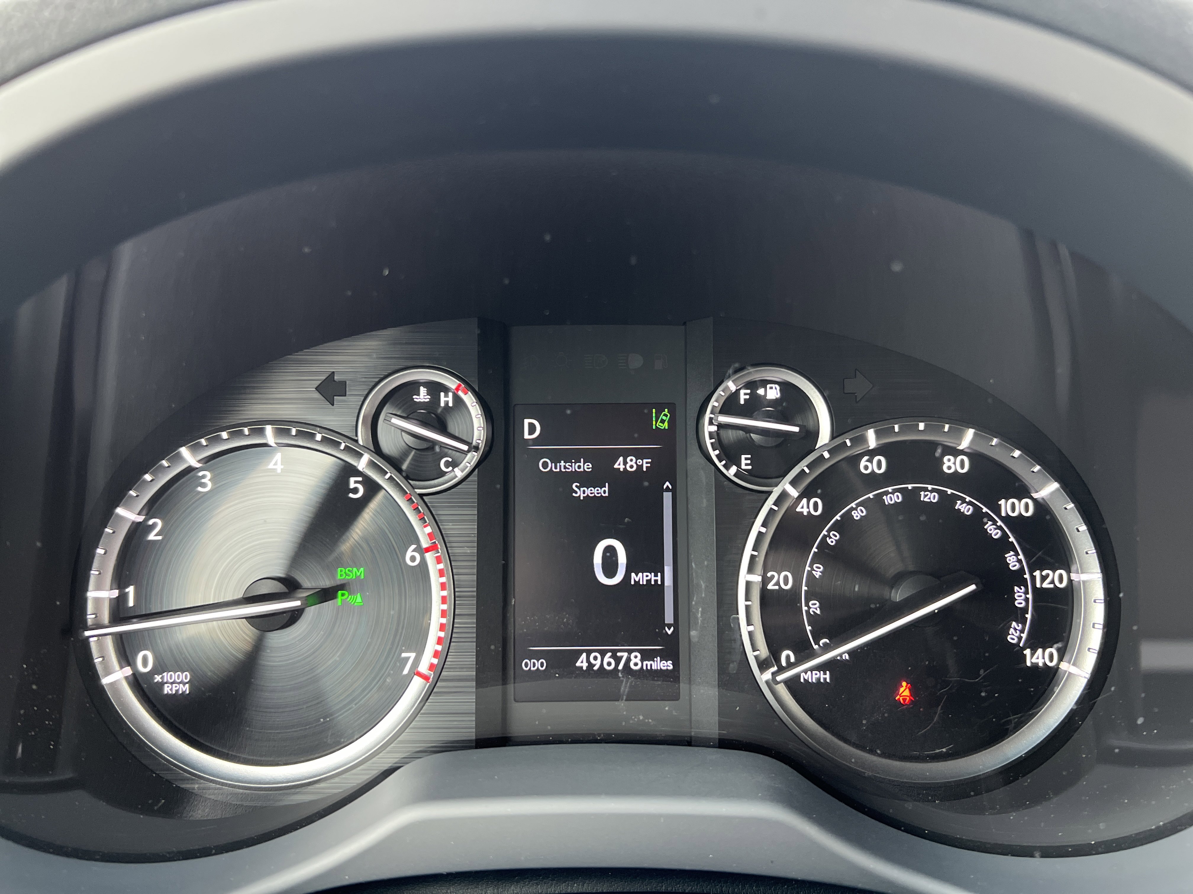 Used 2020 Lexus GX 460 Premium w/ Premium Package image 3