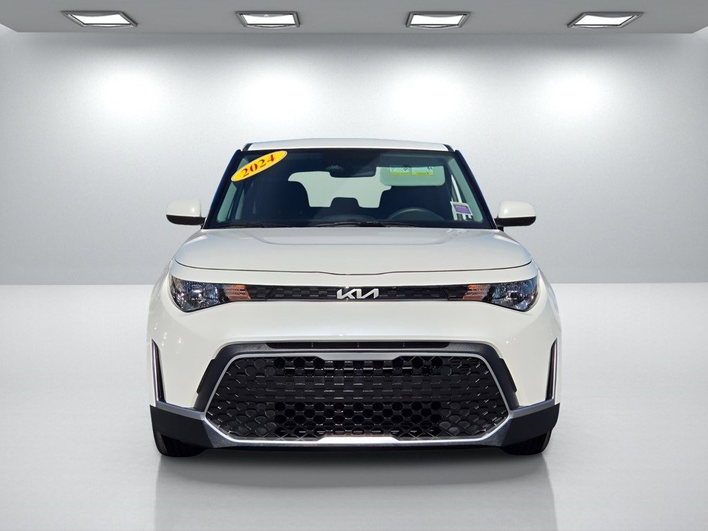 Used 2024 Kia Soul LX w/ Option Group 015 image 7