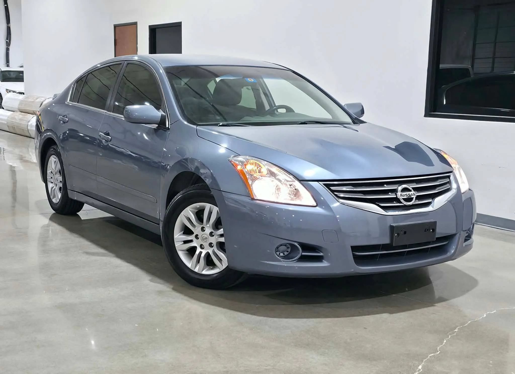 Used 2012 Nissan Altima 2.5 S w/ Convenience Pkg FWD image 1