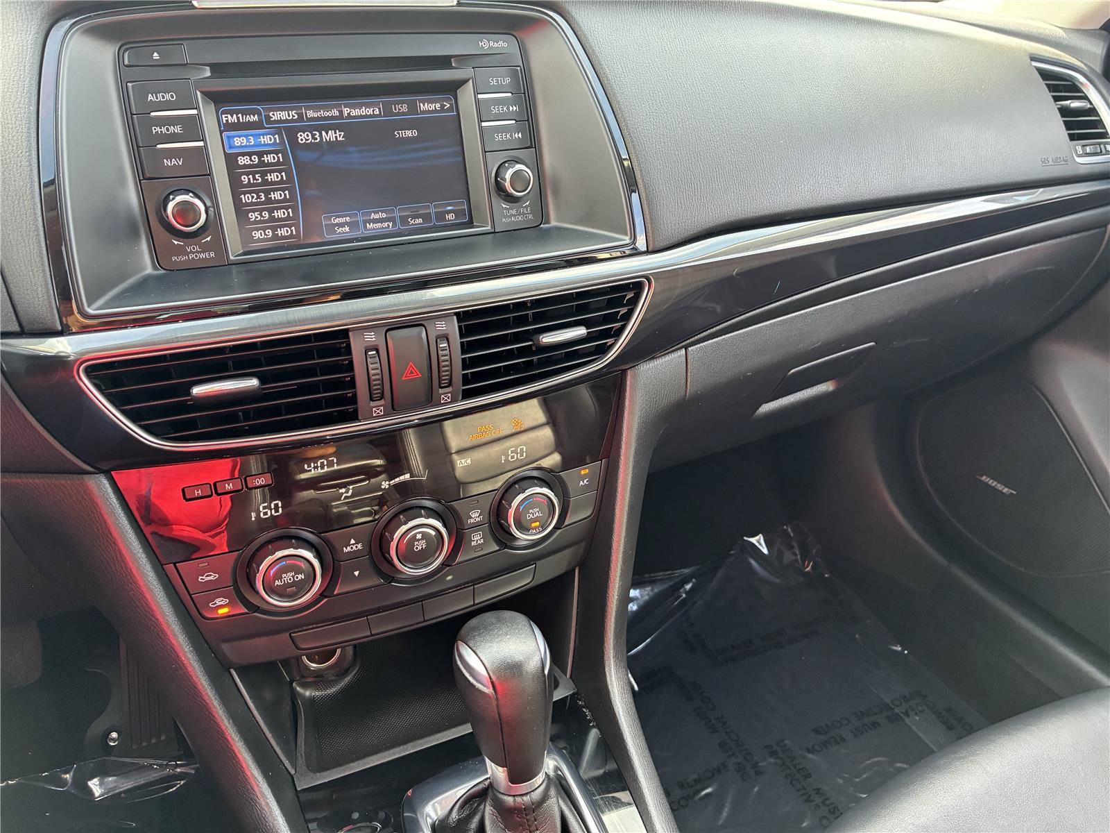 Used 2015 MAZDA MAZDA6 Touring w/ Touring Technology Package FWD image 29