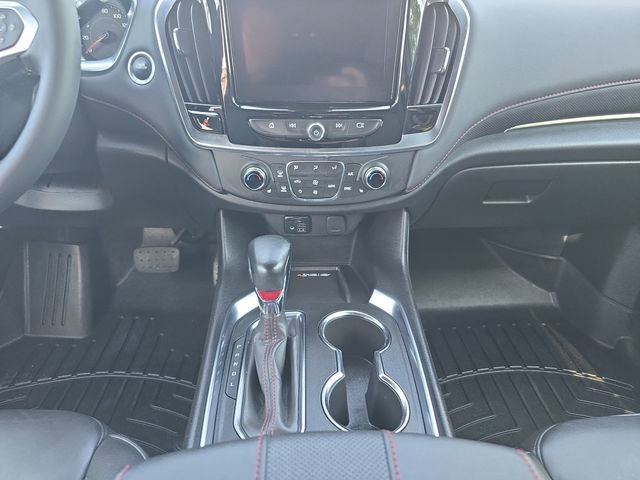 Used 2023 Chevrolet Traverse RS image 11