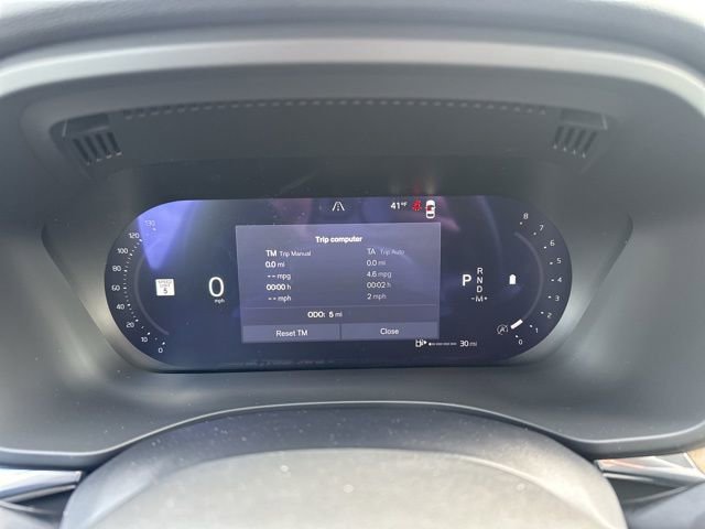 New 2026 Volvo XC60 B5 Plus w/ Climate Package image 16