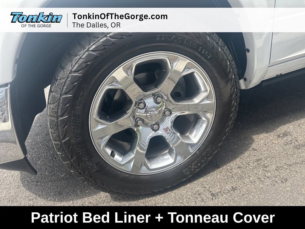 Used 2017 RAM 1500 Laramie w/ Convenience Group AWD/4WD image 11