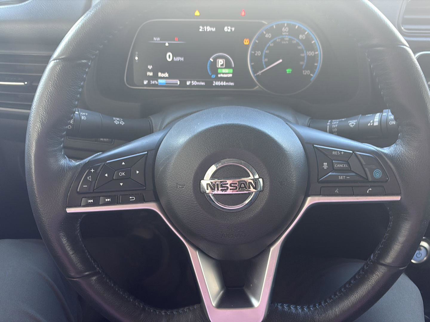 Used 2022 Nissan Leaf SV w/ SV Technology Package image 14