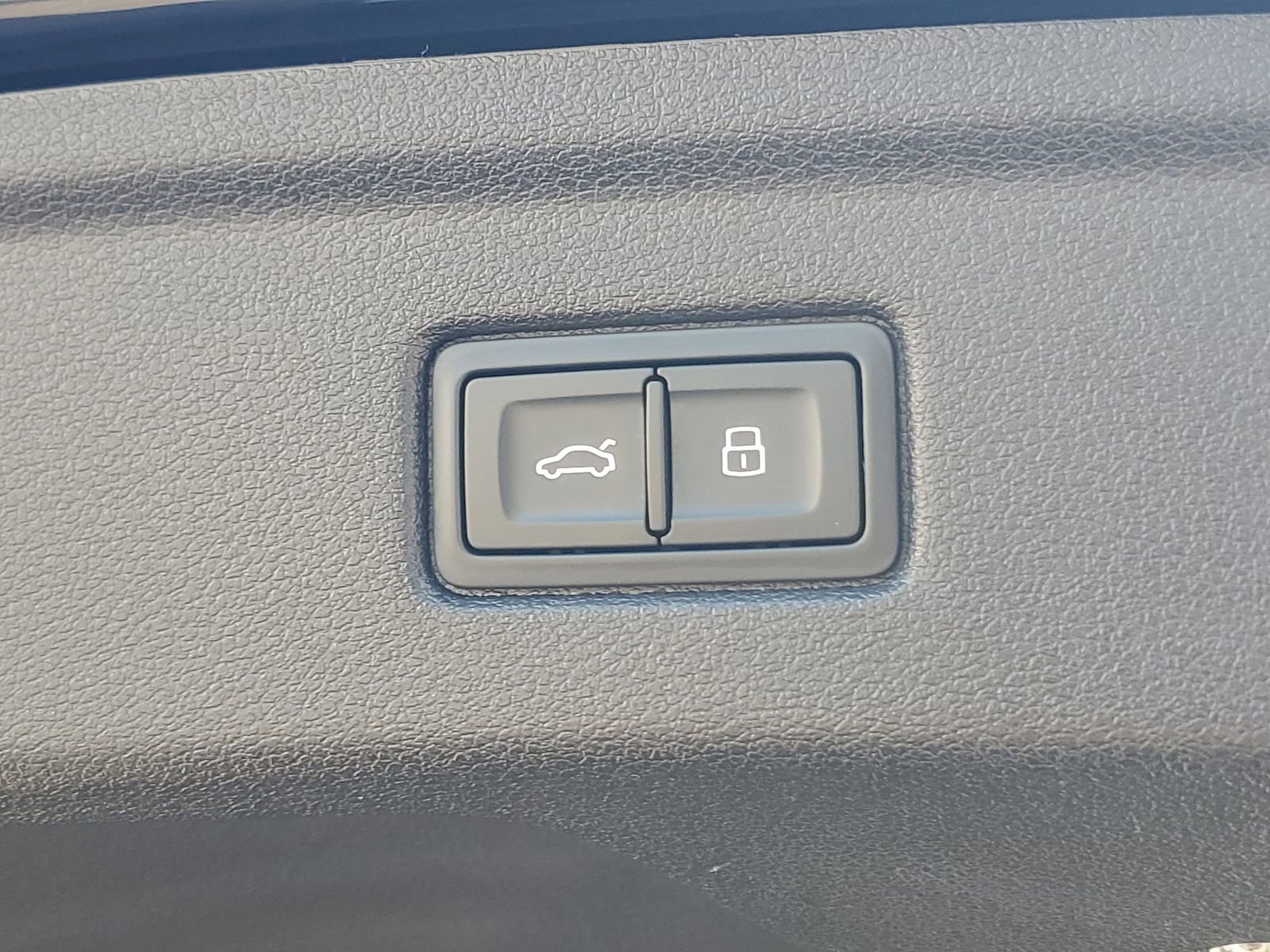 Used 2023 Audi S5 Premium Plus w/ Premium Plus Package image 9