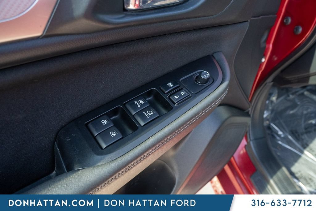 Used 2015 Subaru Legacy 2.5i Premium AWD/4WD image 16