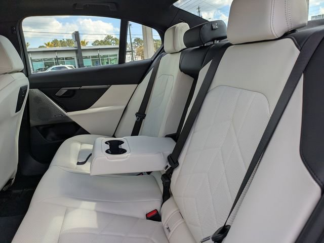 New 2026 BMW 530i xDrive w/ M Sport Package image 13