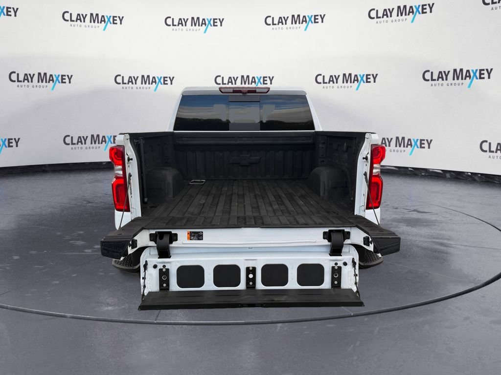 Used 2024 Chevrolet Silverado 1500 LT Trail Boss w/ LT Trail Boss Premium Package image 16