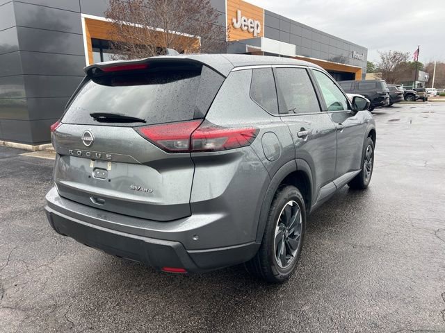 Used 2024 Nissan Rogue SV image 24