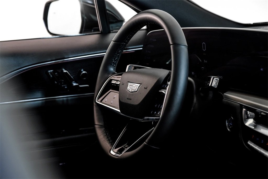 Used 2024 Cadillac Lyriq Luxury w/ LPO, Floor Liner Package image 14