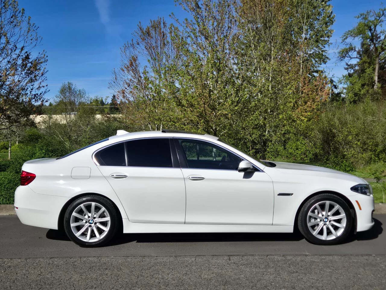 Used 2014 BMW 535d Sedan image 4