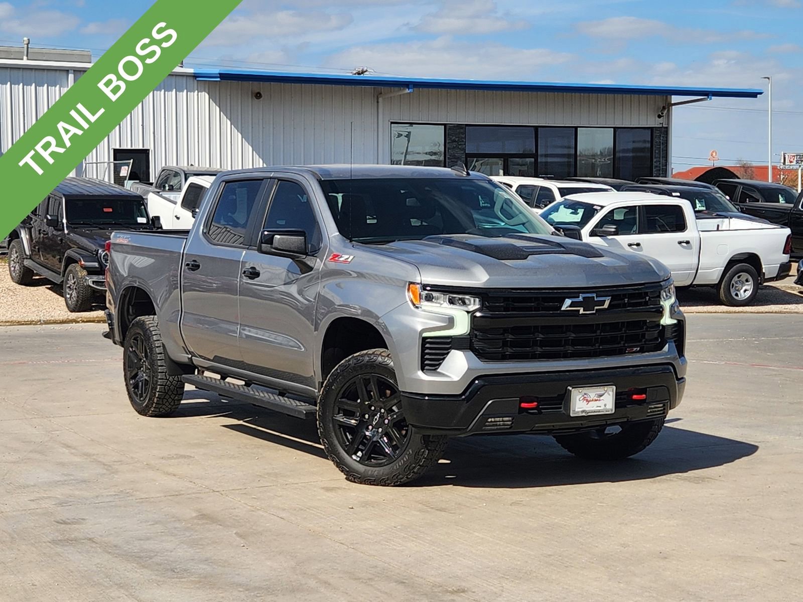 Used 2023 Chevrolet Silverado 1500 LT Trail Boss w/ Convenience Package II video 1