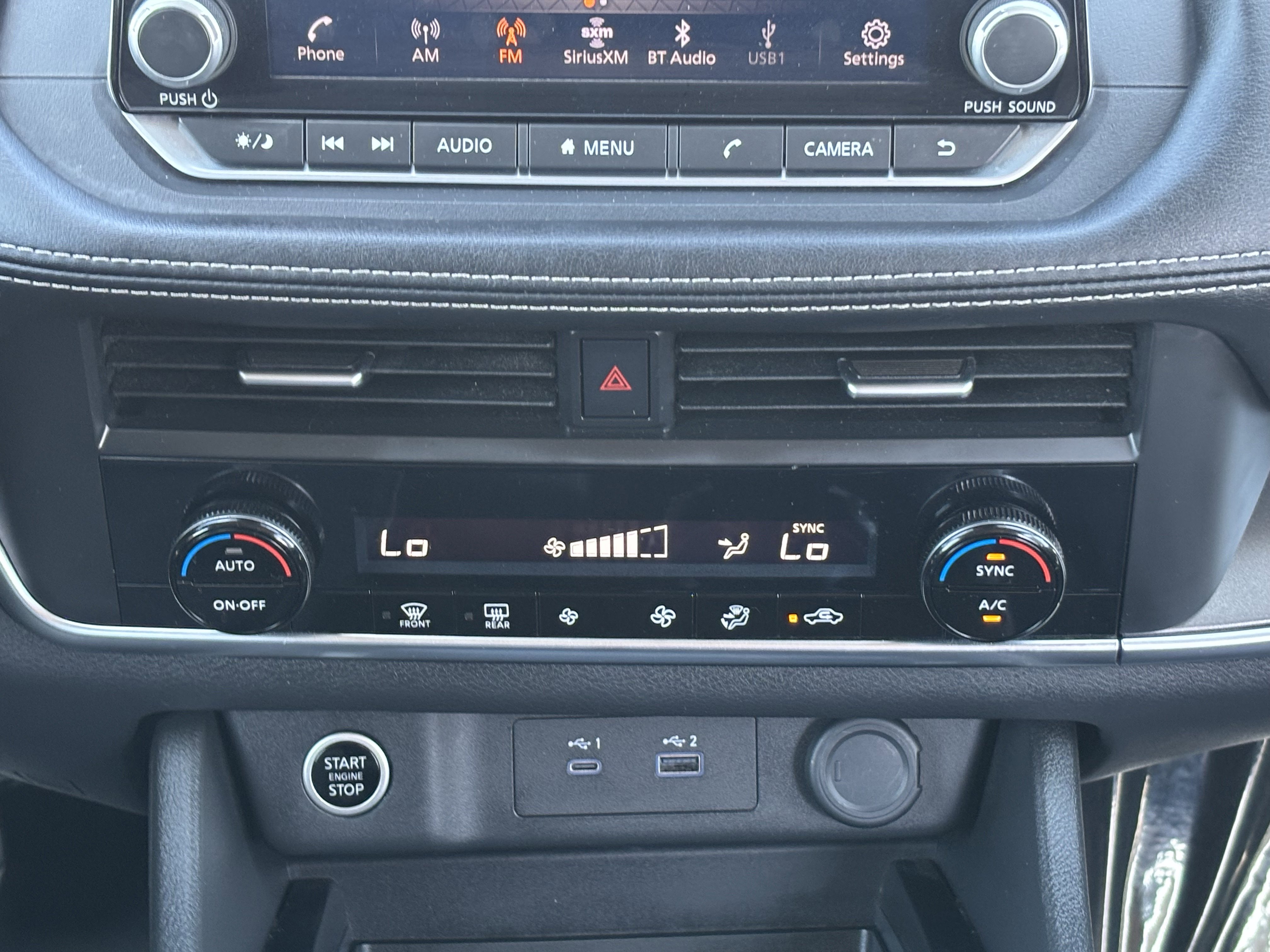 Used 2023 Nissan Rogue SV FWD image 21