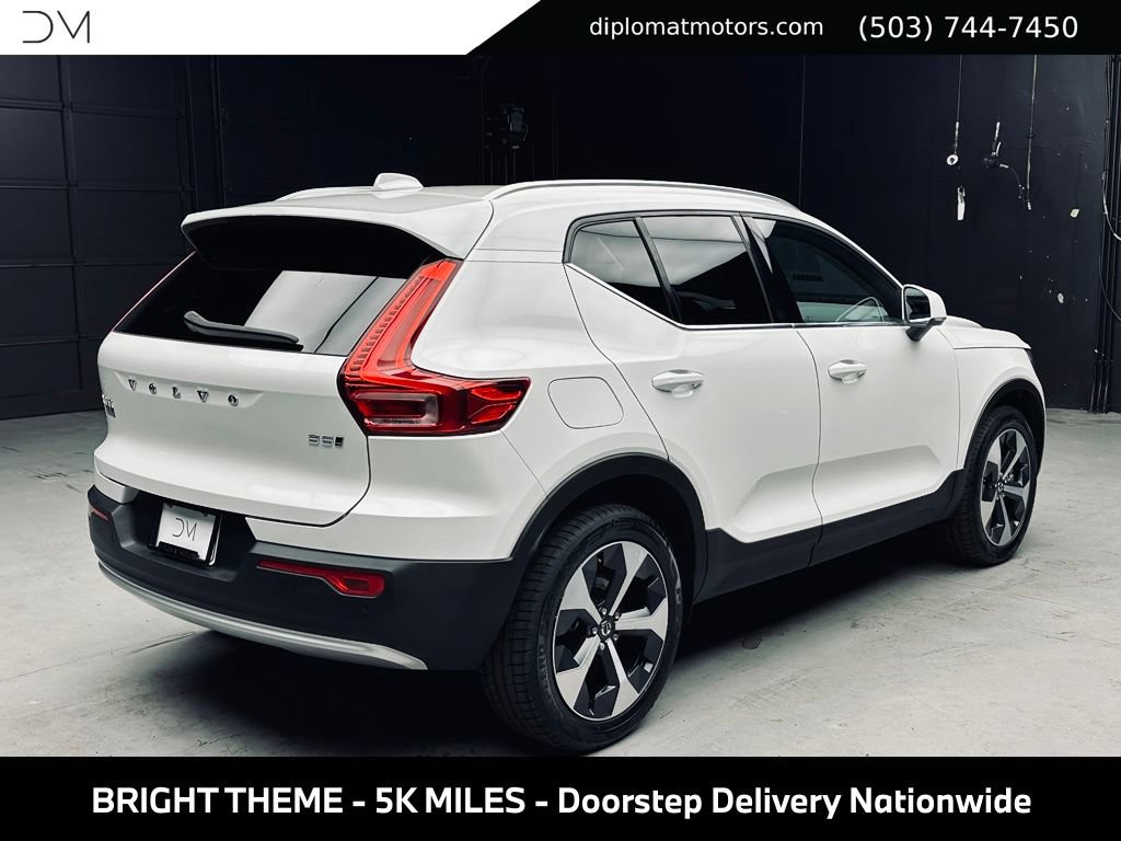 Used 2025 Volvo XC40 B5 Core w/ Protection Package Premier AWD/4WD image 7