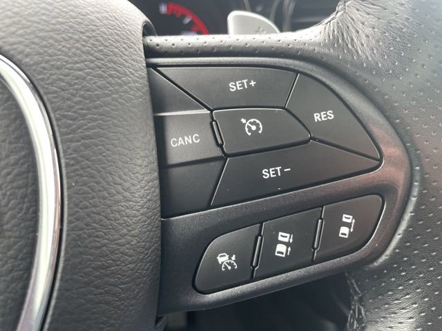 Used 2025 Dodge Durango GT AWD/4WD image 23