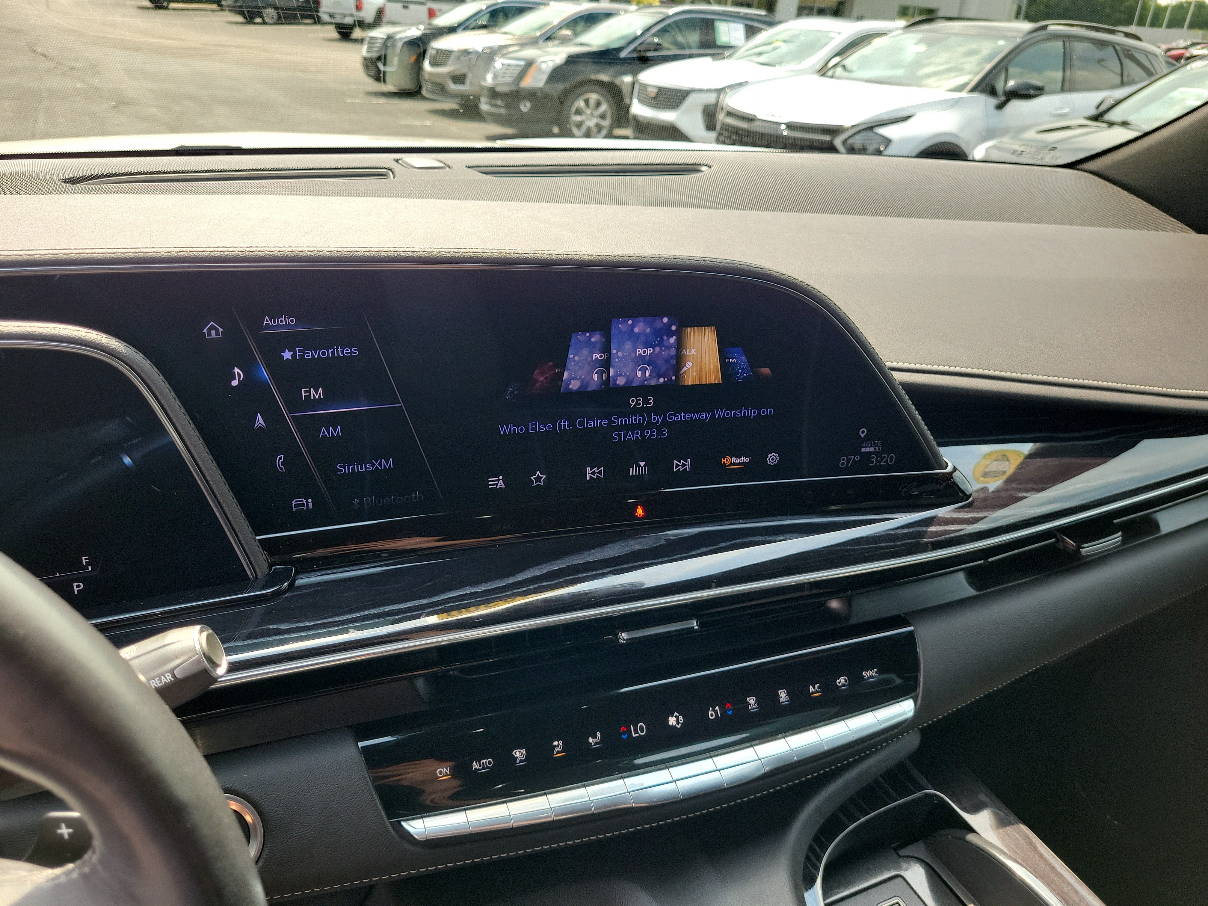 Used 2022 Cadillac Escalade Sport AWD/4WD image 28