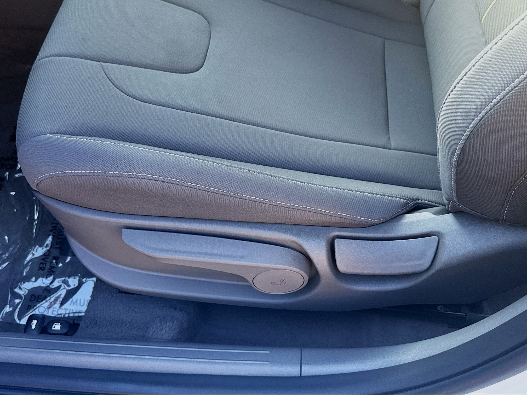 Certified 2026 Hyundai Elantra SEL Sport FWD image 15