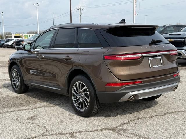 Used 2022 Lincoln Corsair FWD image 3