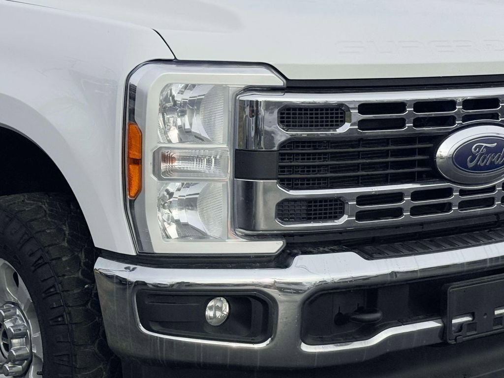 Used 2023 Ford F250 XLT image 5