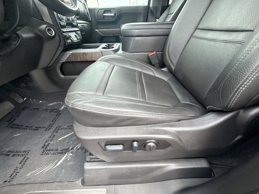 Used 2022 GMC Sierra 1500 Denali w/ Denali Premium Package AWD/4WD image 12