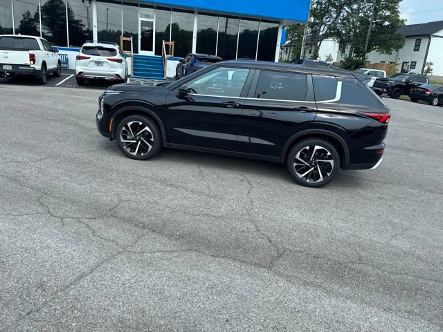 Used 2024 Mitsubishi Outlander SE AWD/4WD image 20