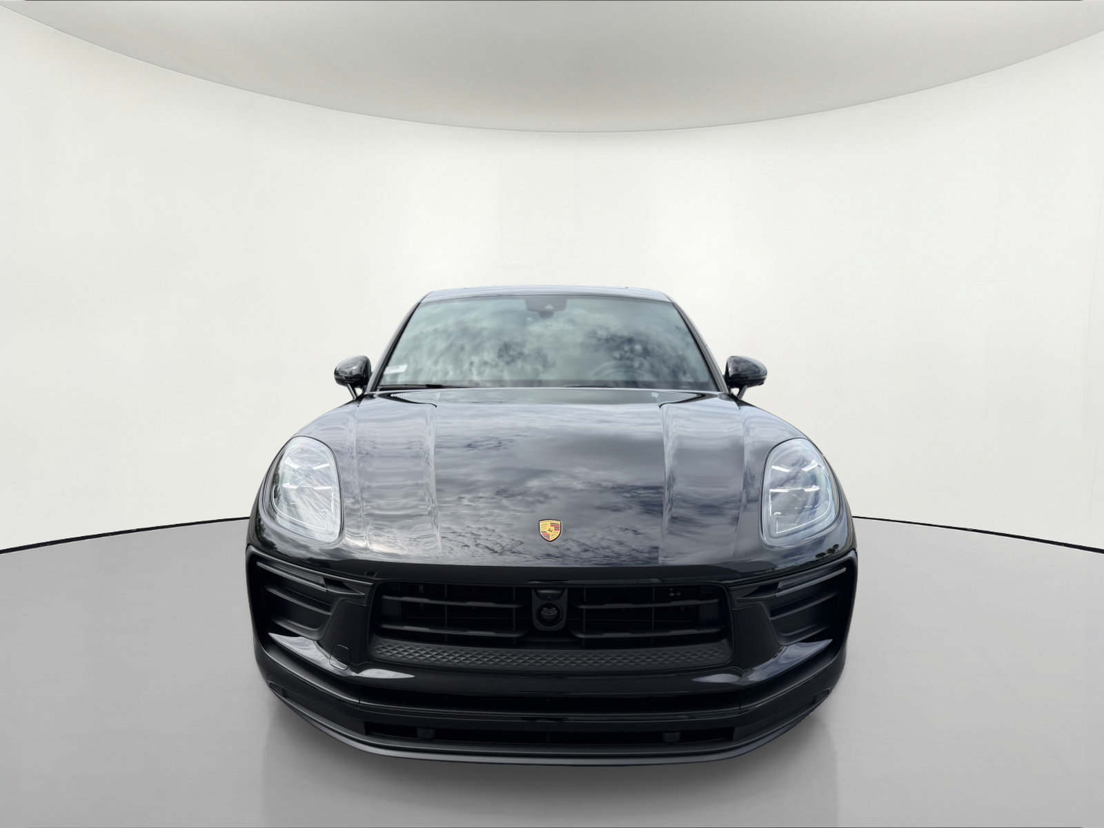 New 2026 Porsche Macan AWD/4WD image 10