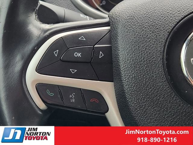 Used 2015 Jeep Cherokee Latitude AWD/4WD image 27