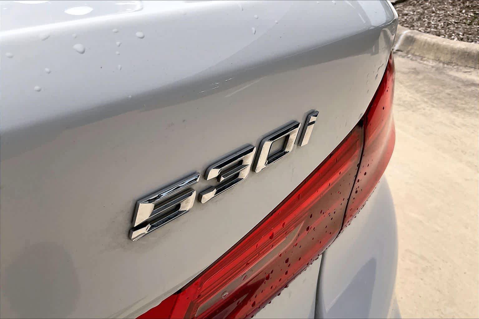 Used 2017 BMW 530i RWD image 30