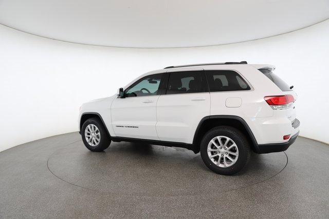 Used 2021 Jeep Grand Cherokee Laredo image 9