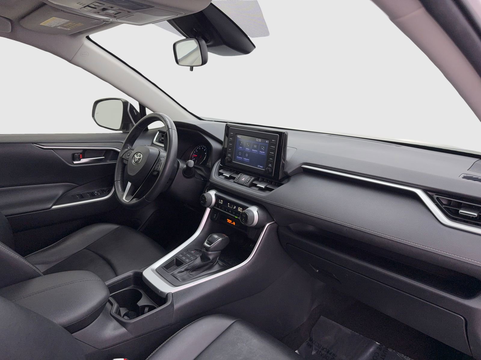 Used 2019 Toyota RAV4 XLE Premium image 38