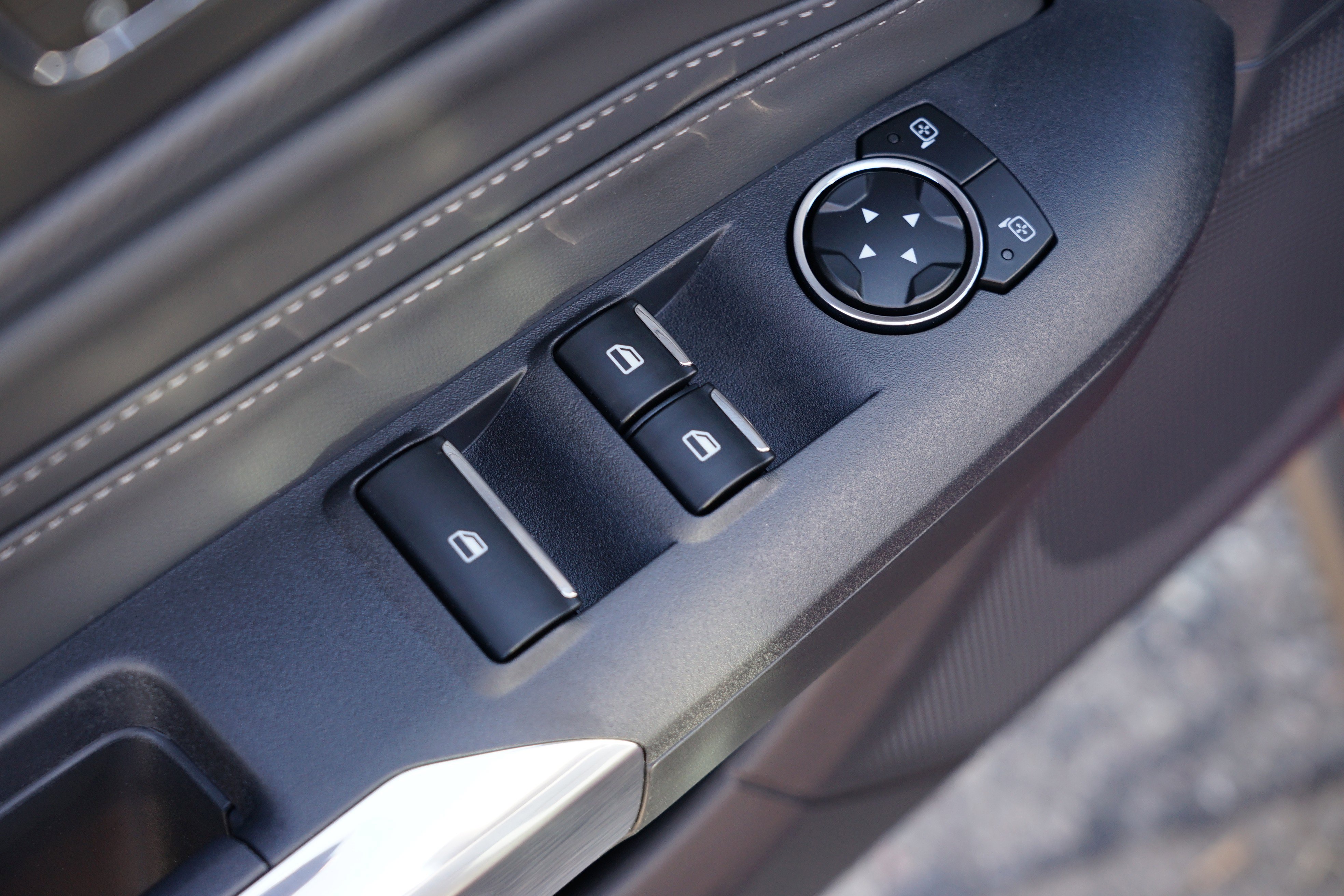 New 2025 Ford Mustang Premium RWD image 19