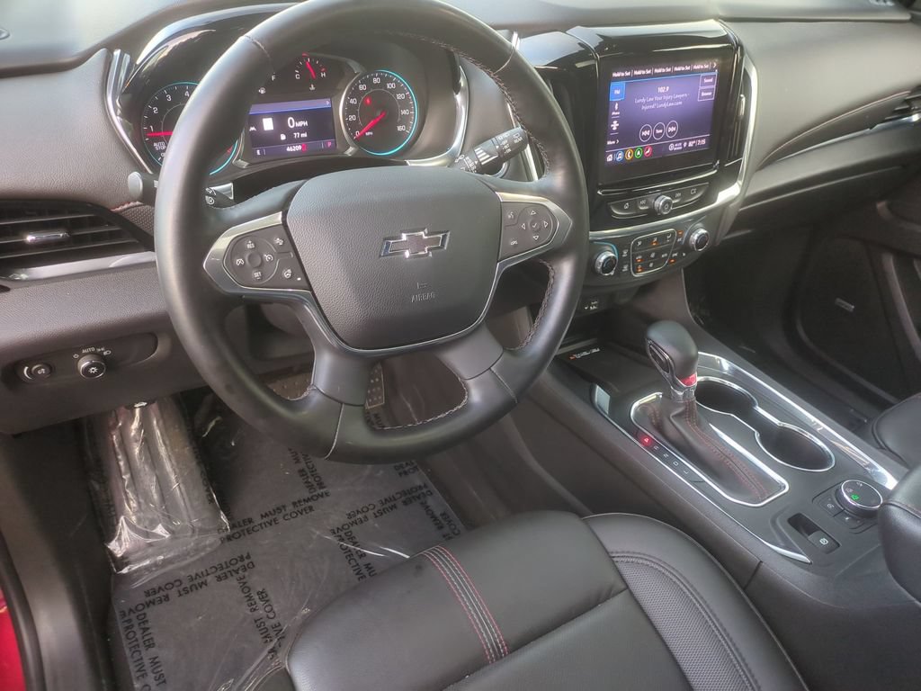 Used 2023 Chevrolet Traverse RS AWD/4WD image 9
