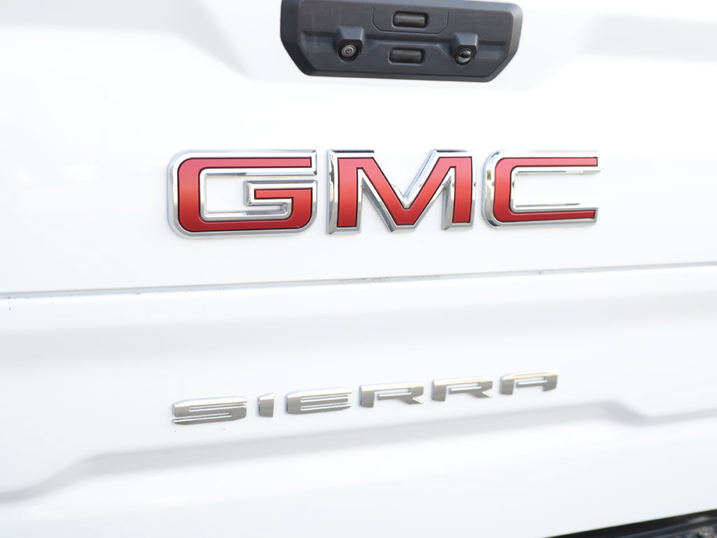 Used 2023 GMC Sierra 1500 AT4 w/ Technology Package AWD/4WD image 39
