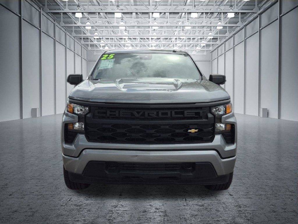 Certified 2025 Chevrolet Silverado 1500 Custom AWD/4WD image 5