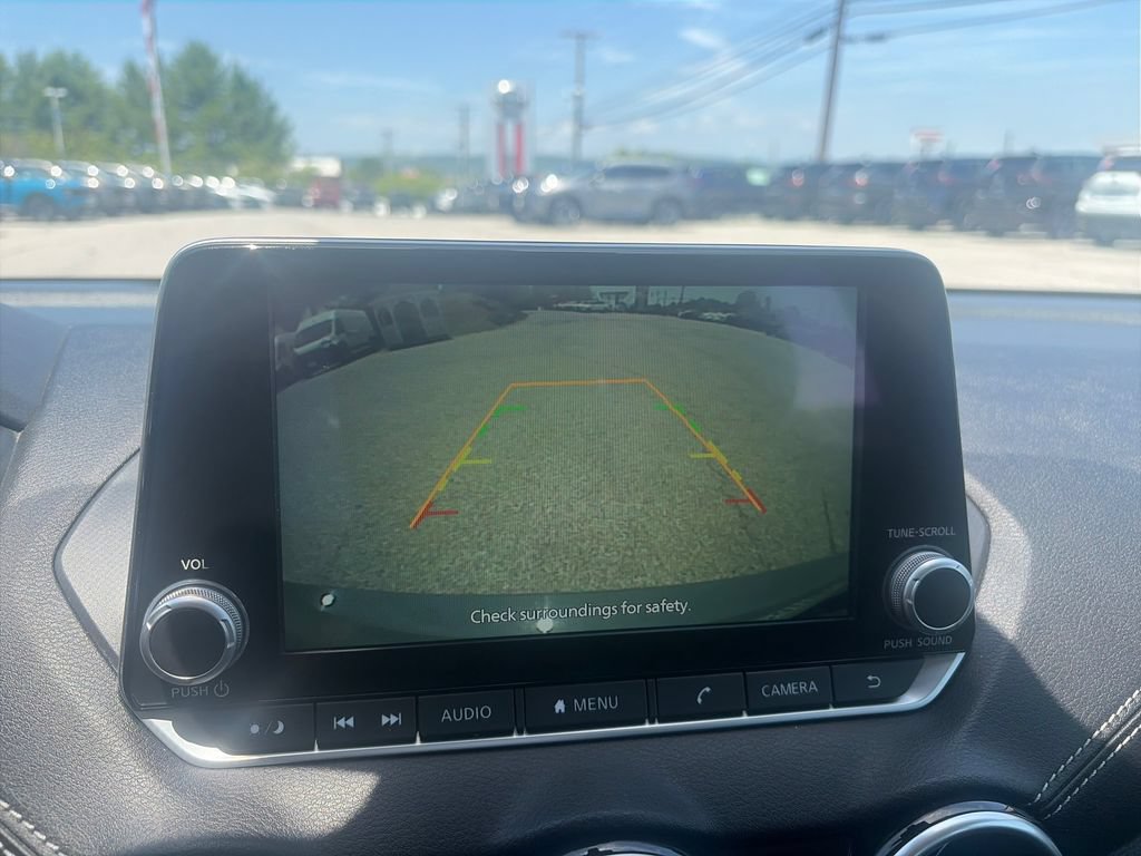 Used 2024 Nissan Sentra SV FWD image 20