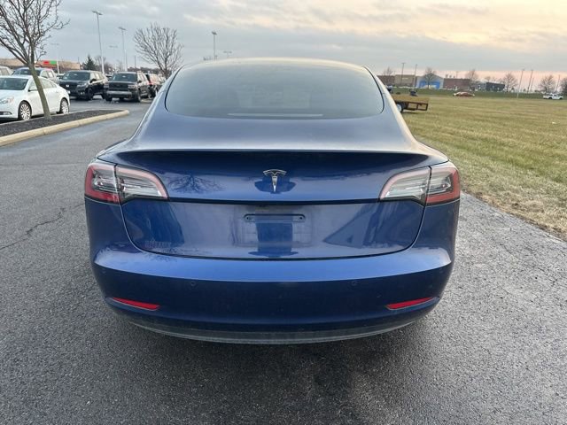 Used 2021 Tesla Model 3 Standard Range Plus image 6