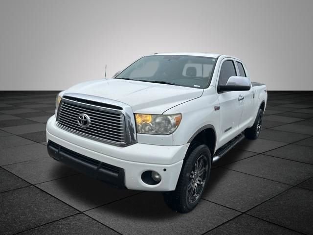 Used 2011 Toyota Tundra Limited w/ TRD Off-Road Pkg image 11