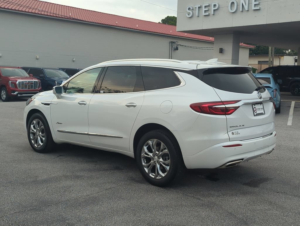 Used 2020 Buick Enclave Avenir w/ LPO, Floor Liner Package FWD image 4