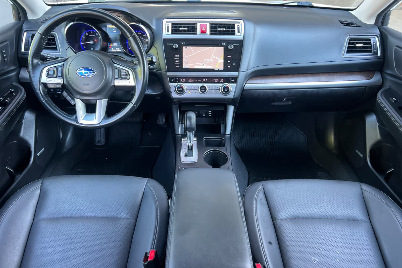 Used 2016 Subaru Outback 2.5i Limited AWD/4WD image 3