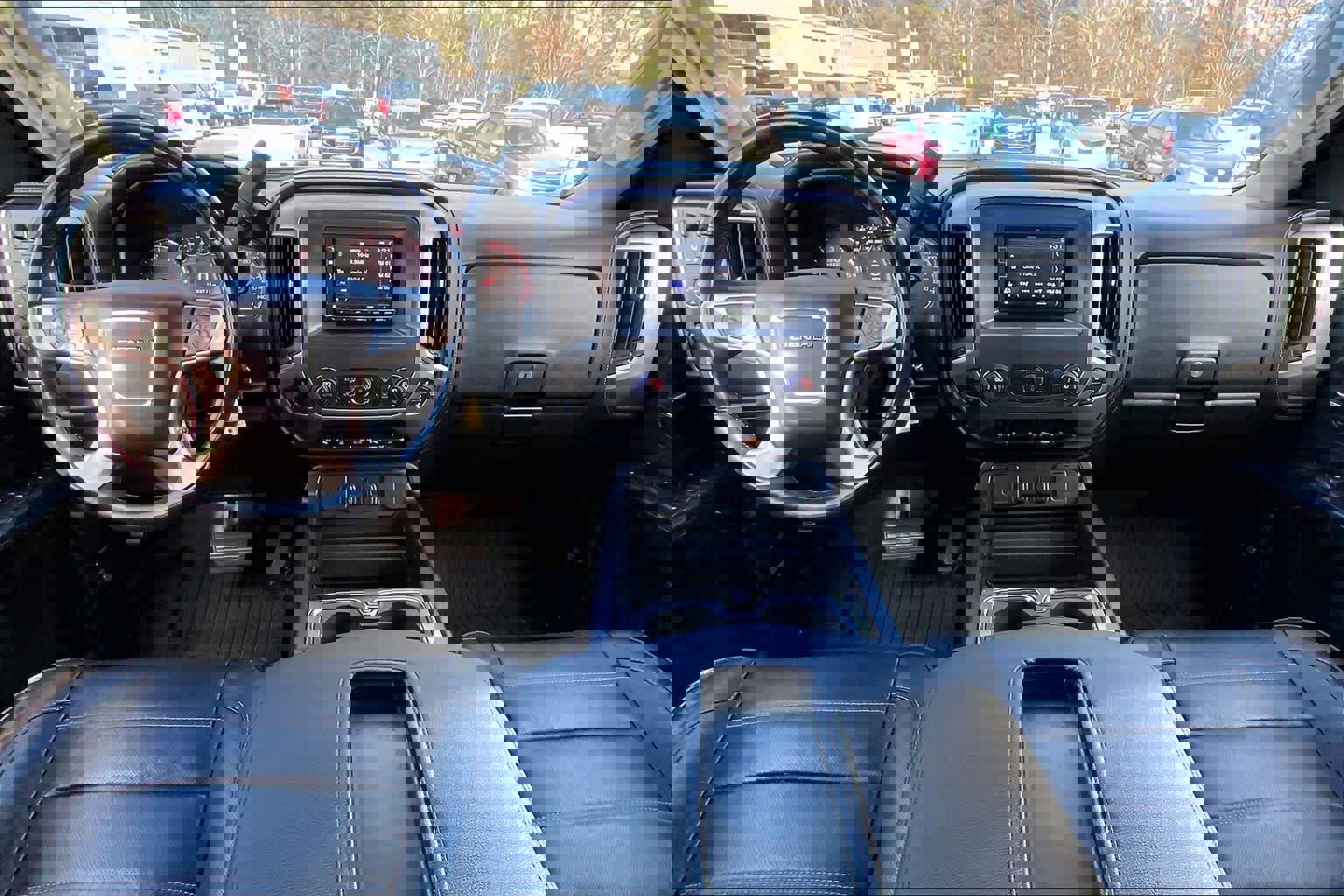 Used 2015 GMC Sierra 2500 Denali w/ Suspension Package, Off-Road image 15