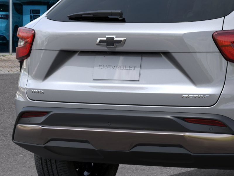 New 2026 Chevrolet Trax ACTIV w/ Sunroof Package FWD image 14