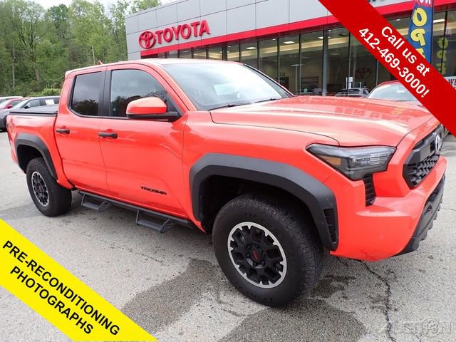 Certified 2024 Toyota Tacoma TRD Off-Road w/ TRD Off Road Upgrade Package AWD/4WD image 1