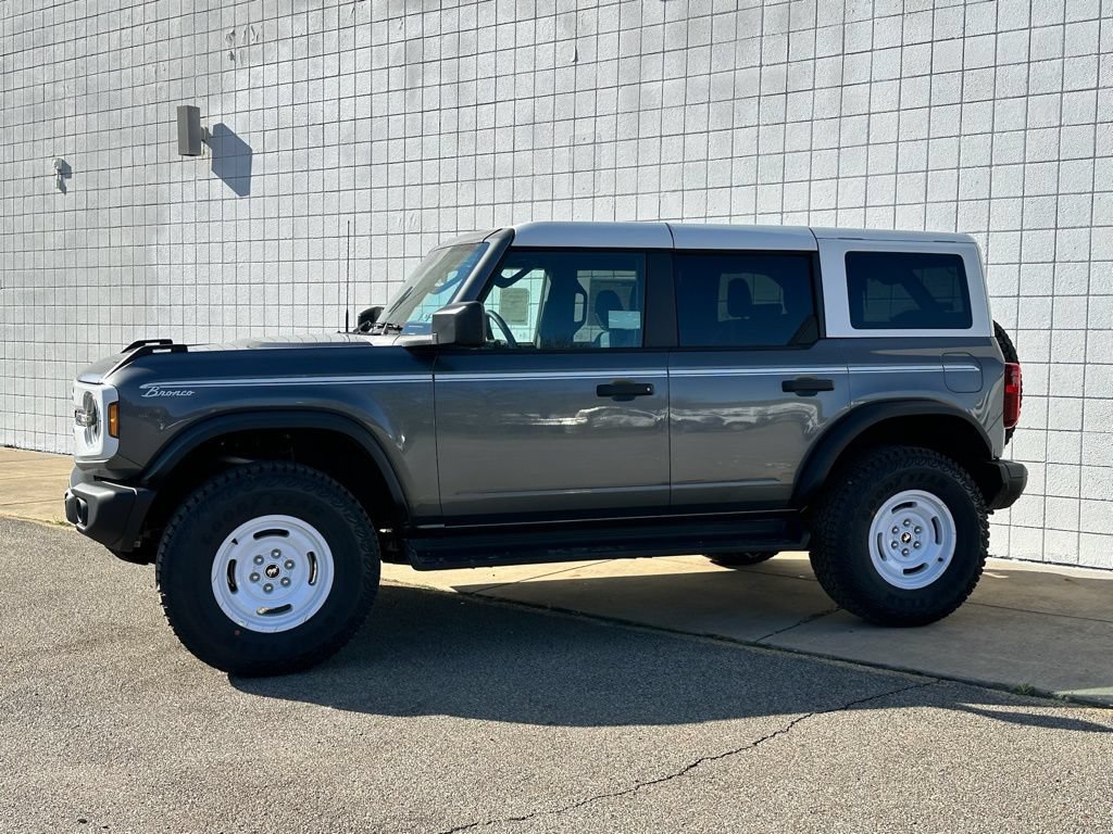 New 2026 Ford Bronco Heritage Edition AWD/4WD image 2