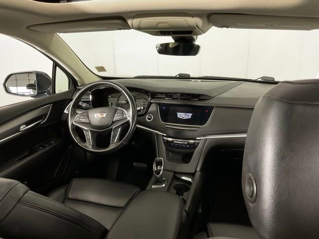 Used 2019 Cadillac XT5 Premium Luxury AWD/4WD image 12
